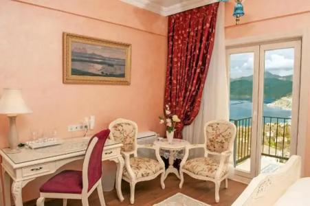 Swan Lake - Adult Only - 80