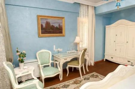 Swan Lake - Adult Only - 75