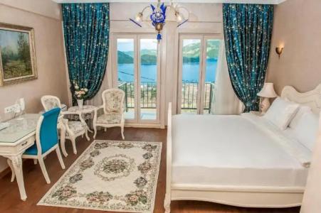 Swan Lake - Adult Only - 66