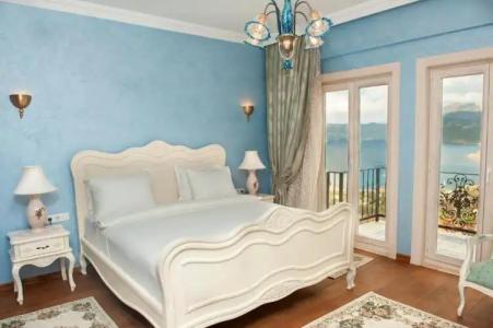 Swan Lake - Adult Only - 73