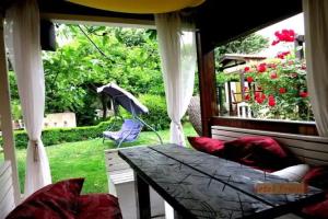 Friends Hotel, Lozenets