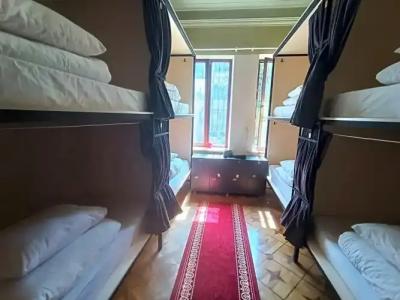 Karvi Hostel & Suites - 68