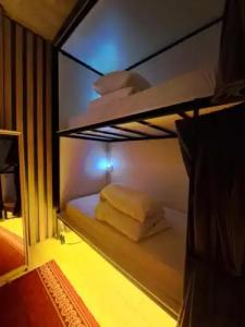 Karvi Hostel & Suites - 1