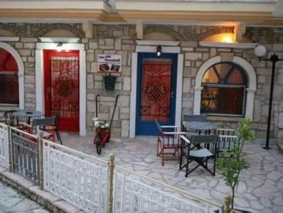 The Old Town Hall - 10