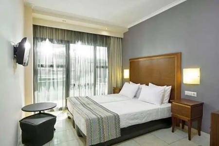 Mediterranean Resort - 50