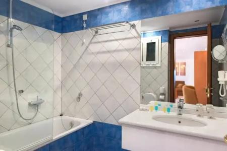 Pyrgos Boutique & Suites - 72