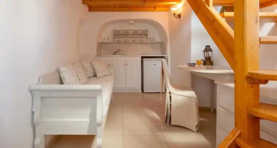 Strogili Traditional Houses - 12