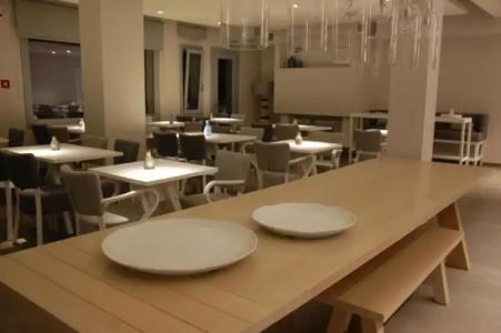 Innaxos Studios, Grotta Area, Naxos Town - 15