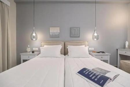 Innaxos Studios, Grotta Area, Naxos Town - 24