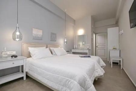 Innaxos Studios, Grotta Area, Naxos Town - 27