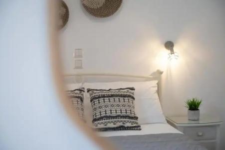 Petros Studios & Suites - 93