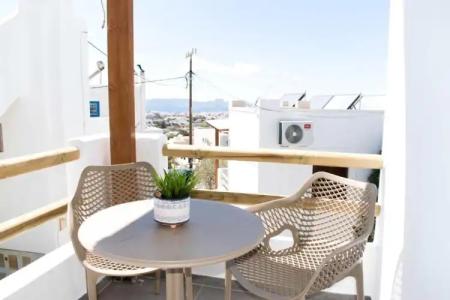 Petros Studios & Suites - 120