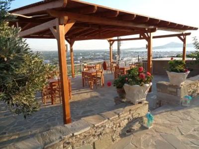 Petros Studios & Suites - 5