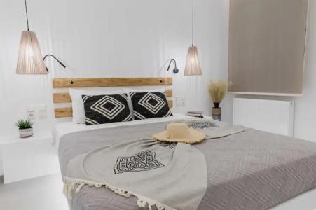 Petros Studios & Suites - 219