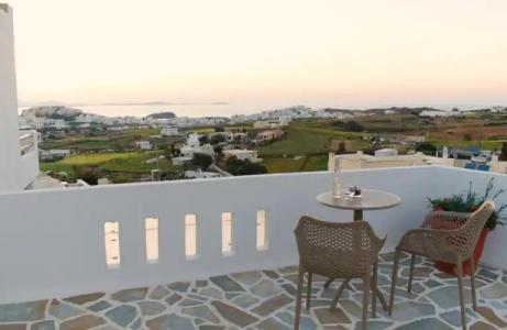 Petros Studios & Suites - 94