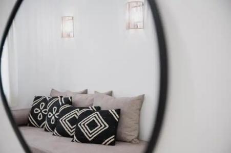 Petros Studios & Suites - 192