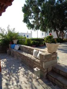 Petros Studios & Suites - 32