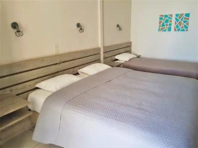 Petros Studios & Suites - 16