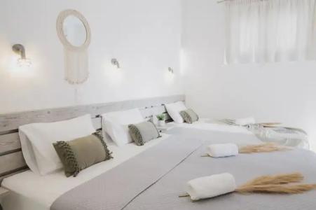 Petros Studios & Suites - 65