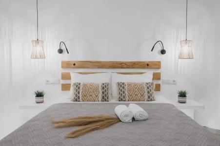 Petros Studios & Suites - 194