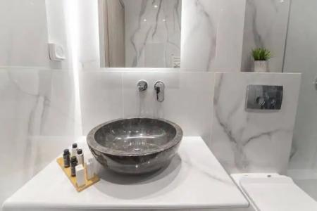 Petros Studios & Suites - 203