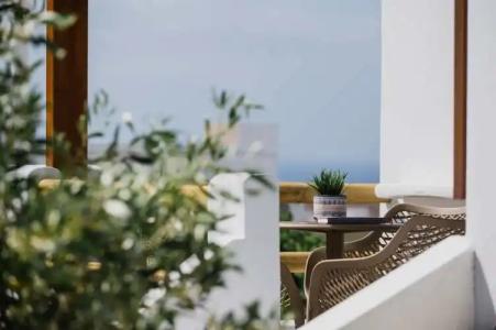 Petros Studios & Suites - 224