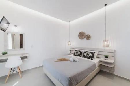 Petros Studios & Suites - 170