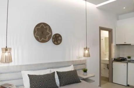 Petros Studios & Suites - 164