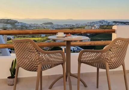 Petros Studios & Suites - 160