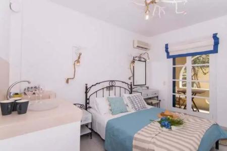 Terra Fos Naxos Studios - 27