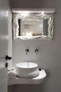 Terra Fos Naxos Studios - 32