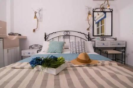 Terra Fos Naxos Studios - 15