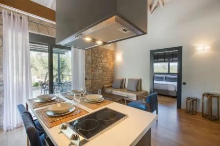 Anthemion Suites & Villas - 202