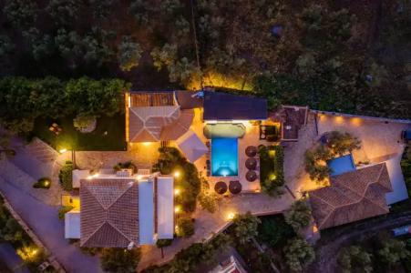 Anthemion Suites & Villas - 19