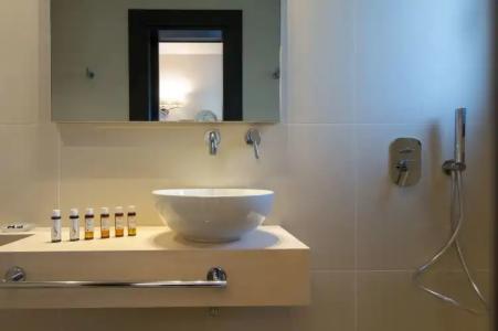 Anthemion Suites & Villas - 60