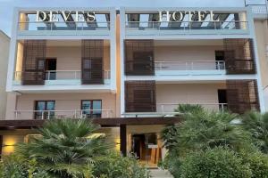 Deves Hotel, Nafplio
