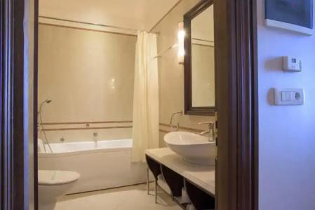 Grande Bretagne - - 7