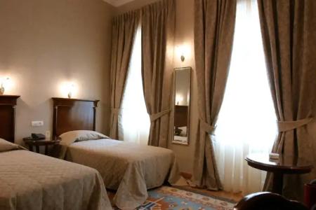 Grande Bretagne - - 4