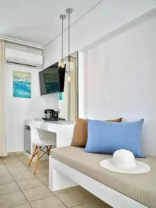 Kanale's Rooms and Suites - 54