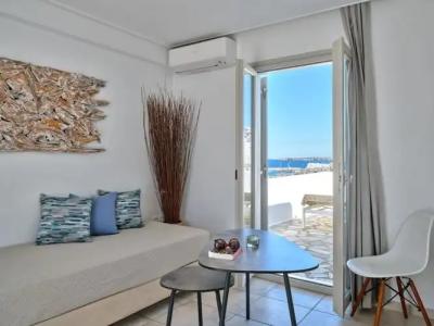 Kanale's Rooms and Suites - 93