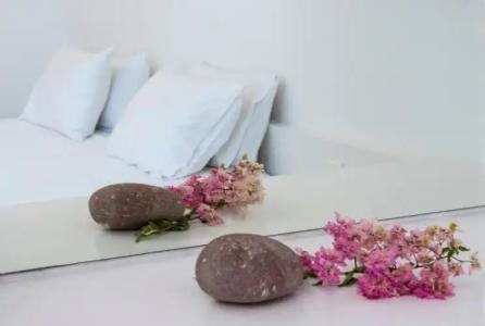 Kanale's Rooms and Suites - 79