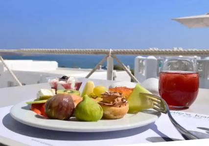 Kanale's Rooms and Suites - 10