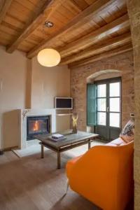 Moni Emvasis Luxury Suites - 48