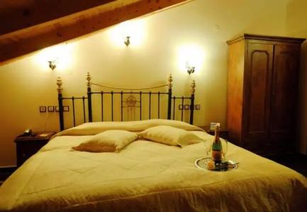 Theofilos Paradise Boutique - 91