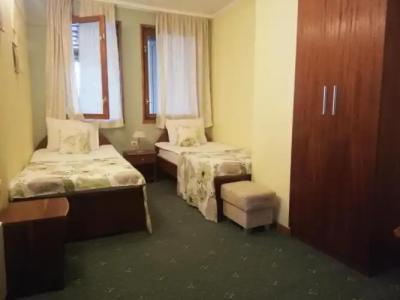 Bashtina Kashta - 24