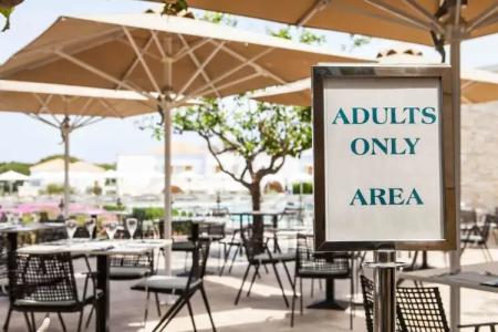 Neptune Luxury Resort - 43