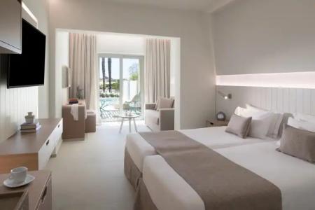 Neptune Luxury Resort - 60