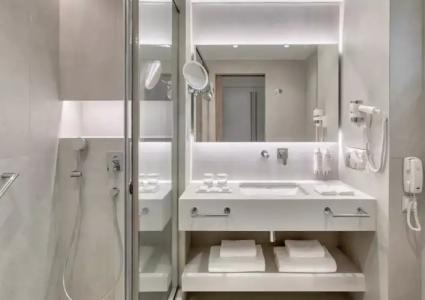 Neptune Luxury Resort - 59