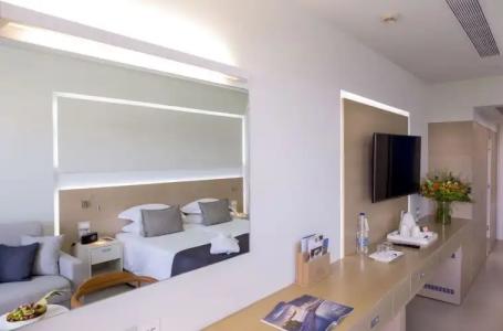 Neptune Luxury Resort - 74