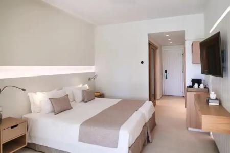 Neptune Luxury Resort - 61